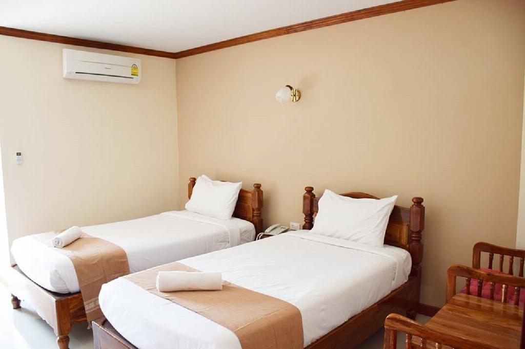 Np Residence Nakhon Phanom Habitación foto